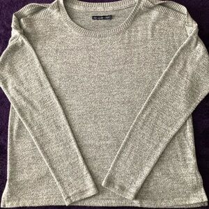 Abercrombie & Fitch Heather Gray Crew Neck Sweater